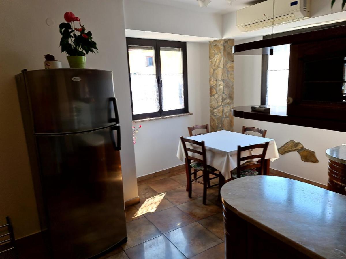 Izola City Center Apartment Exteriör bild